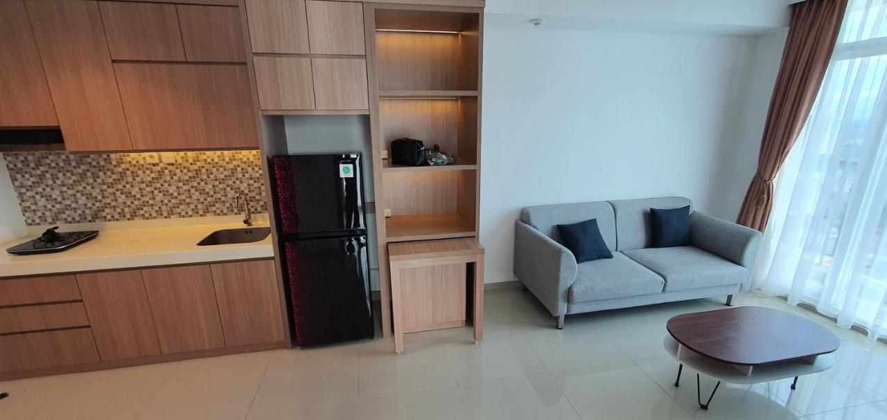 Treeparkcity Apartments By Winshome Tangerang Exterior foto